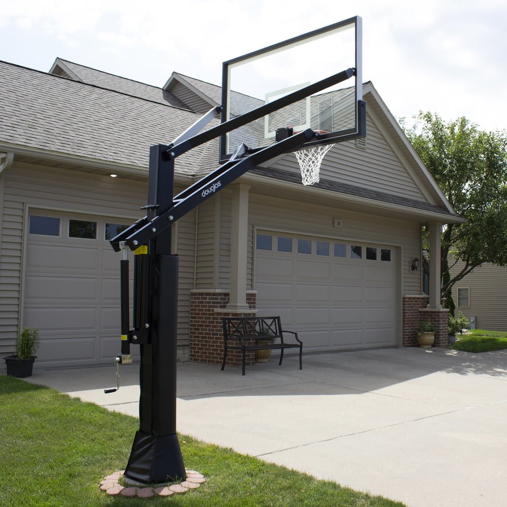 Douglas® D-Pro™ 645 MAX Basketball System